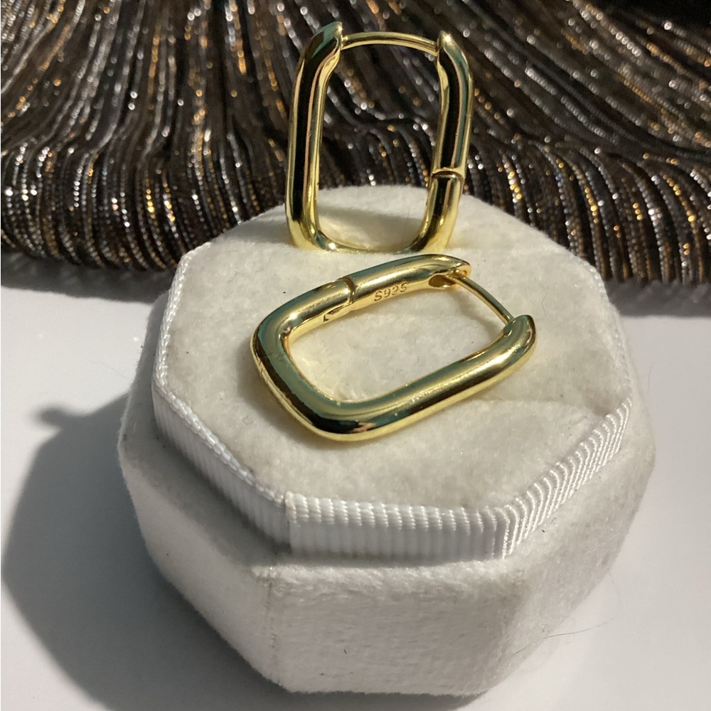 💋Glossy 10k Gold Vermeil Geometric Rectangular Hoop Earrings